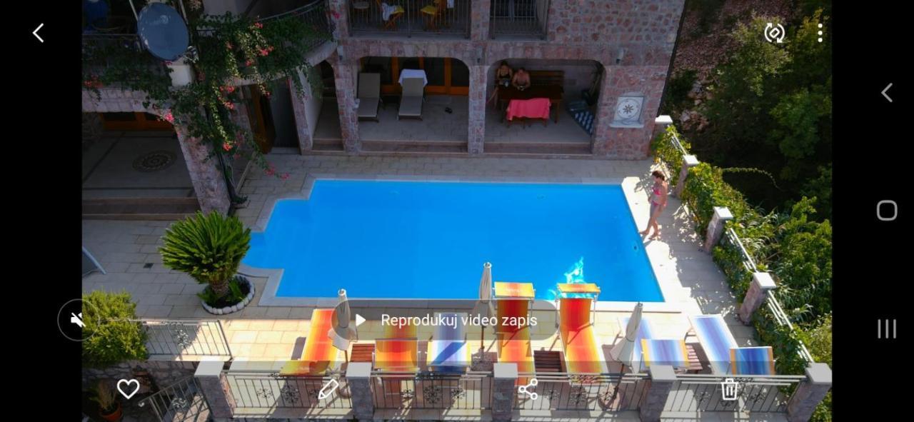 Apartments Villa Cucuk ブドヴァ エクステリア 写真