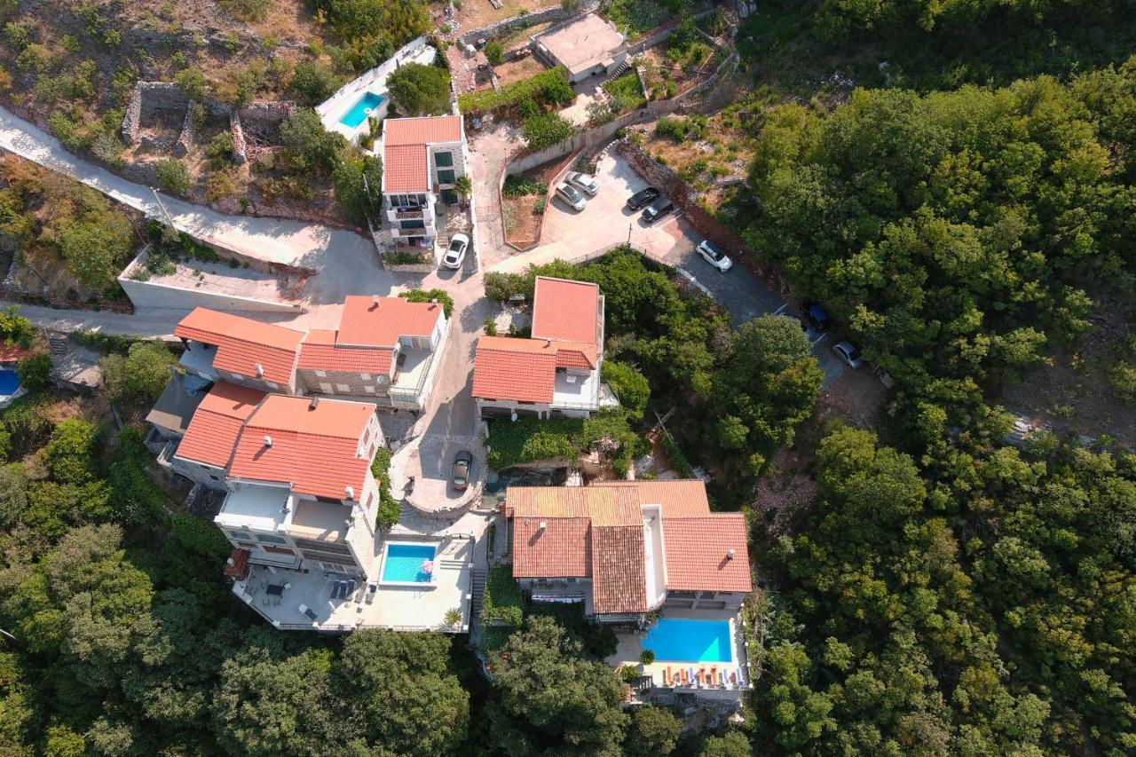 Apartments Villa Cucuk ブドヴァ エクステリア 写真